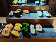 -亚洲国际大酒店·云顶阁旋转自助餐厅