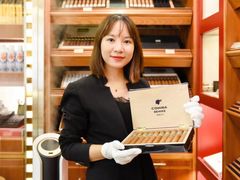 -LaClub雪茄店(上海浦东香格里拉店)