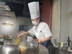 -法式利昂铁板烧主题餐厅(唐山爱琴海店)