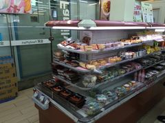-全家便利店(东直门店)