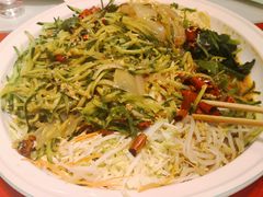 -吴记酱骨炖菜馆(康安路店)