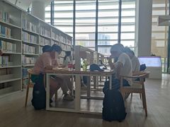 -广州市白云区图书馆