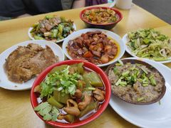 -十一街苍蝇馆子(九眼桥十一街店)