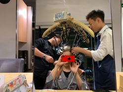 -曼都发型