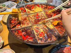 -白乐天毛肚火锅馆(南滨路店)