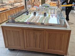 面包甜点陈列柜-罗森尼娜(德思勤店)