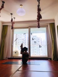 -Yvon yoga 瑜伽·精准体态管理中心