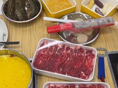 -杨老板·海鲜集市火锅·鲜切牛肉(中防万宝店)