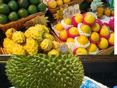 -曼阁市场水果批发市场
