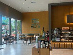 -星巴克(成都市中海右岸环宇坊店)