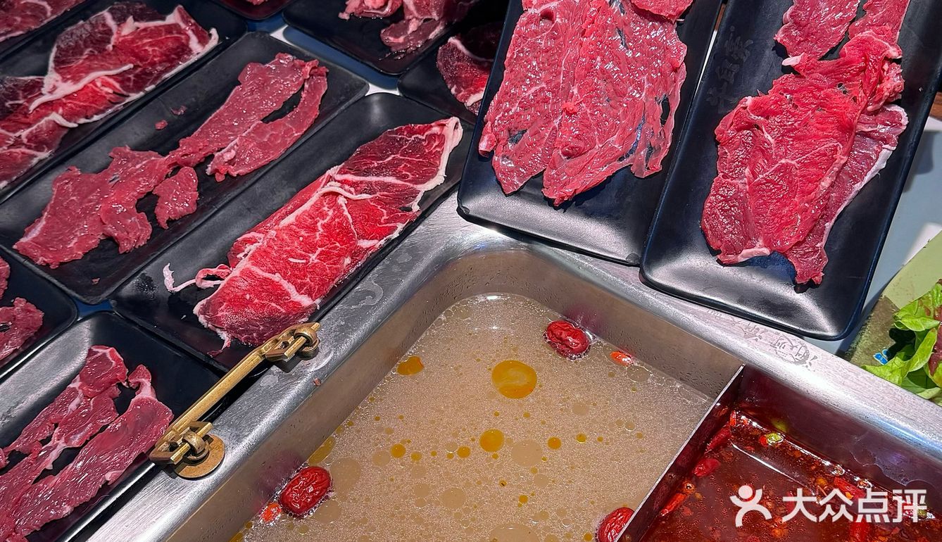 在泉州这家牛肉自助火锅真容易迷失自我 