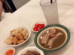 -黄亚细肉骨茶(仰光路店)