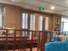 -弘安丽水温泉酒店