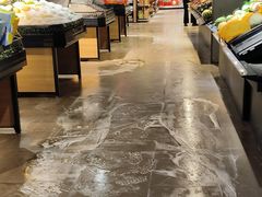 -中百生活剧场(泛海城市广场店)