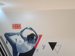 -威克健身游泳(万菱汇店)