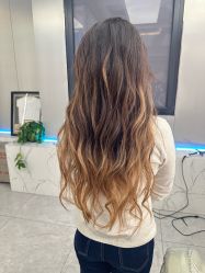 -PE SALON