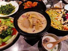 -稻鲜记潮汕砂锅粥