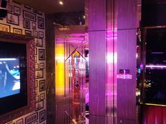 -温莎KTV(珠江路店)