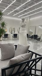 -Moyue HAIR SALON