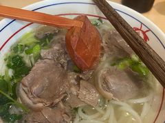 -小椒羊.羊肉粉 龙虾 羊肉串(新地旗舰店)