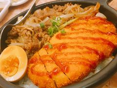 -万岁料理回转寿司(华贸店)