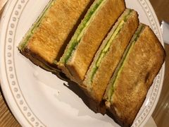 咖椰吐司-HELLO 27 意面·沙拉·帕尼尼