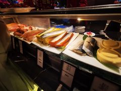 -广州万富希尔顿酒店·感趣自助餐厅·金秋蟹宴生蚝海鲜刺身烧烤