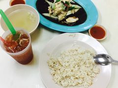 -伍秀泽海南鸡饭茶室