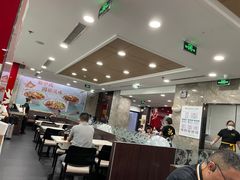 大堂-康师傅私房牛肉面(北京南站店)