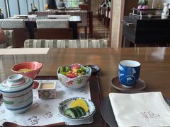 -Tsuru鹤日本料理(静安香格里拉店)