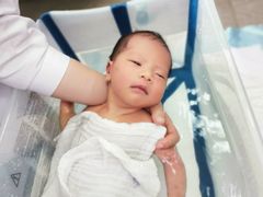 -萧乐母婴·住家月嫂·育婴师