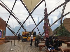 -怀托摩萤火虫洞