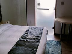 -宜霖诚际酒店(广州白云站江南市场店)