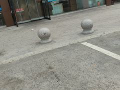 -小昆山服务区-停车场