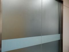 -上海仁爱医院口腔科 · 种植