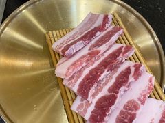 -臻牛烤肉