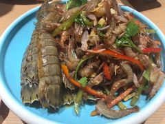 -街角等你.大连海鲜烧烤(西安路店)