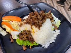 -陈老斯呼尔嗨吃烧烤(科巷店)