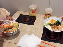 -吉野家(秀谷店)