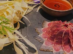 三年金钱火腿配大理手撕乳扇-泓0871臻选云南菜·味庄