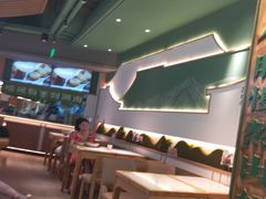 大堂-百春原湖南牛肉粉(百联世纪店)
