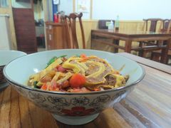番茄皮卷蛋卷面-里兆打面馆