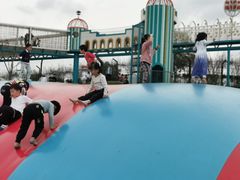 -季高兔窝窝亲子园(上海薰衣草公园店)