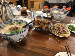 -凤齐羊肉烩面馆
