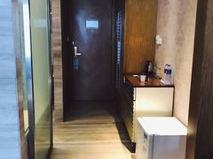 -广州国德国际大酒店(太古汇石牌桥地铁站店)