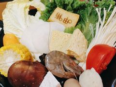 -呷哺呷哺(常营华联店)