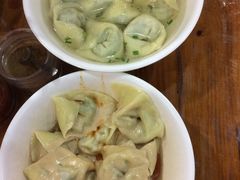 -潘国仙耳光馄饨(黄家阙路店)