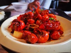 全味虾球-巴厘龙虾·榜首油焖大虾(音乐学院·沿江酒馆店)