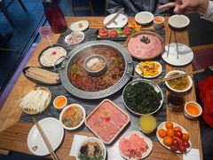 -杨肥肠火锅大排档(火车站花园店)