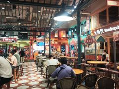 -大食代美食广场(上海中心店)